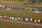 Photos aériennes - Mondial Air Ballons 2019 - Photo réf. E172870 - Grand Est Mondial Air Ballons 2019 : Grande Ligne du lundi 29 Juillet au matin.