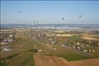 Photos aériennes de "air" - Photo réf. E172883 - Grand Est Mondial Air Ballons 2019 : Grande Ligne du lundi 29 Juillet au matin.