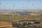 Photos aériennes de "est" - Photo réf. E172900 - Grand Est Mondial Air Ballons 2019 : Grande Ligne du lundi 29 Juillet au matin.