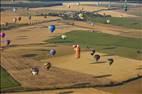 Photos aériennes - Mondial Air Ballons 2019 - Photo réf. E172923 - Grand Est Mondial Air Ballons 2019 : Grande Ligne du lundi 29 Juillet au matin.