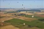 Photos aériennes de "ligne" - Photo réf. E172926 - Grand Est Mondial Air Ballons 2019 : Grande Ligne du lundi 29 Juillet au matin.