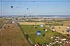 Photos aériennes de "est" - Photo réf. E172933 - Grand Est Mondial Air Ballons 2019 : Grande Ligne du lundi 29 Juillet au matin.