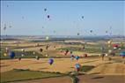 Photos aériennes de Chambley-Bussières (54890) - Grand Est Mondial Air Ballons 2019 | Meurthe-et-Moselle, Lorraine, France - Photo réf. E172941 - Grand Est Mondial Air Ballons 2019 : Grande Ligne du lundi 29 Juillet au matin.