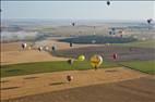 Photos aériennes - Mondial Air Ballons 2019 - Photo réf. E172942 - Grand Est Mondial Air Ballons 2019 : Grande Ligne du lundi 29 Juillet au matin.