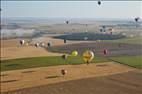 Photos aériennes de "mondial" - Photo réf. E172942 - Grand Est Mondial Air Ballons 2019 : Grande Ligne du lundi 29 Juillet au matin.