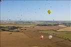 Photos aériennes de "Est" - Photo réf. E172949 - Grand Est Mondial Air Ballons 2019 : Grande Ligne du lundi 29 Juillet au matin.