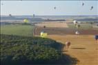 Photos aériennes de "ligne" - Photo réf. E172985 - Grand Est Mondial Air Ballons 2019 : Grande Ligne du lundi 29 Juillet au matin.