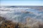 Photos aériennes de "lac" - Photo réf. E174758 - La dissipation du brouillard matinal est un spectacle magique vu du ciel