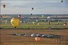 Photos aériennes de "Grand" - Photo réf. E174854 - Grand Est Mondial Air Ballons 2021 : Grande Ligne du Dimanche 25 Juillet au matin.