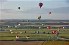 Photos aériennes de "montgolfières" - Photo réf. E174856 - Grand Est Mondial Air Ballons 2021 : Grande Ligne du Dimanche 25 Juillet au matin.