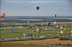 Photos aériennes de "Chambley" - Photo réf. E174857 - Grand Est Mondial Air Ballons 2021 : Grande Ligne du Dimanche 25 Juillet au matin.