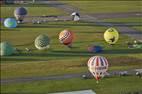 Photos aériennes de "montgolfières" - Photo réf. E174903 - Grand Est Mondial Air Ballons 2021 : Grande Ligne du Dimanche 25 Juillet au matin.