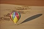 Photos aériennes de "Mondial" - Photo réf. E175009 - Grand Est Mondial Air Ballons 2021 : Grande Ligne du Dimanche 25 Juillet au matin.