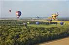 Photos aériennes de "Ballons" - Photo réf. E175031 - Grand Est Mondial Air Ballons 2021 : Vol du lundi 26 Juillet au matin.