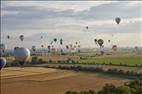 Photos aériennes - Mondial Air Ballons 2021 - Photo réf. E175032 - Grand Est Mondial Air Ballons 2021 : Vol du lundi 26 Juillet au matin.