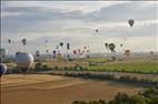 Photos aériennes de "Mondial" - Photo réf. E175032 - Grand Est Mondial Air Ballons 2021 : Vol du lundi 26 Juillet au matin.