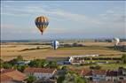 Photos aériennes - Mondial Air Ballons 2021 - Photo réf. E175036 - Grand Est Mondial Air Ballons 2021 : Vol du lundi 26 Juillet au matin.